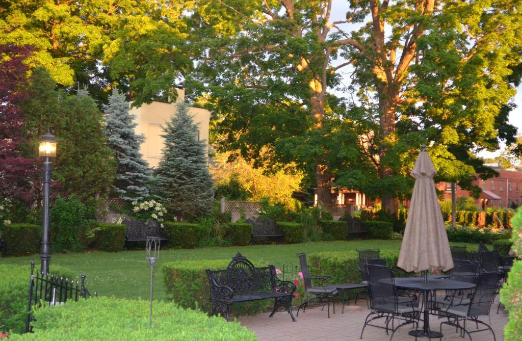 Готель Union Gables (Adults Only) Саратога-Спрінгс Екстер'єр фото