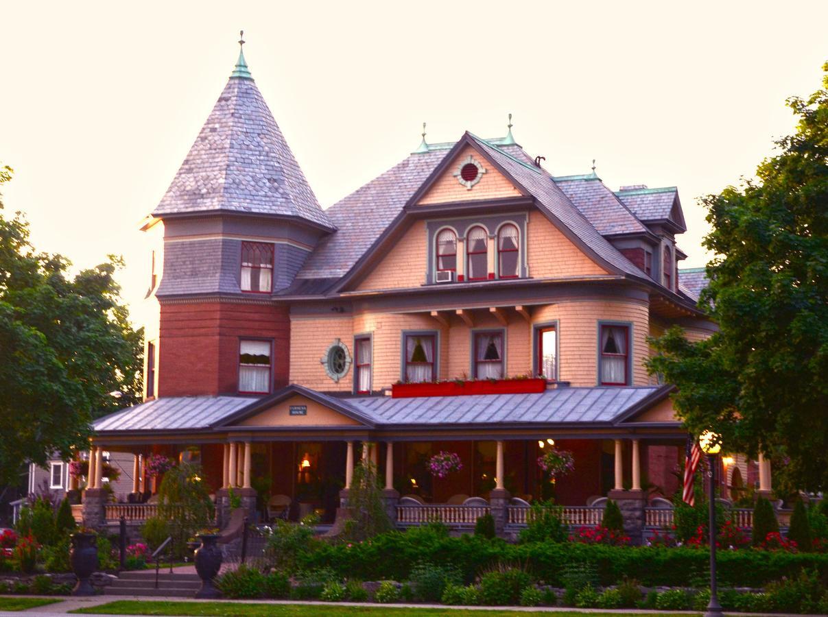 Готель Union Gables (Adults Only) Саратога-Спрінгс Екстер'єр фото