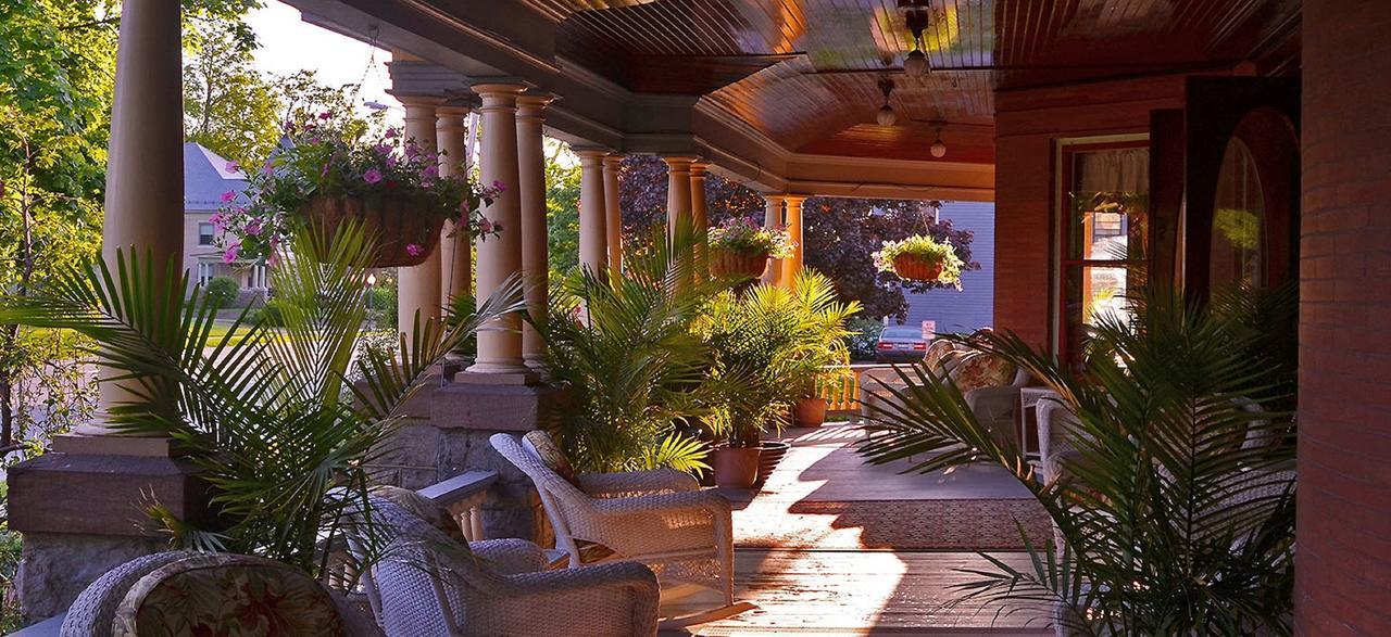 Готель Union Gables (Adults Only) Саратога-Спрінгс Екстер'єр фото
