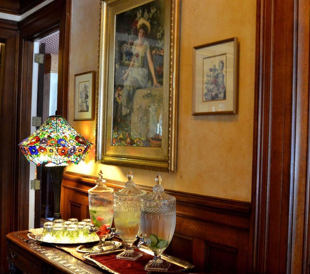 Готель Union Gables (Adults Only) Саратога-Спрінгс Екстер'єр фото
