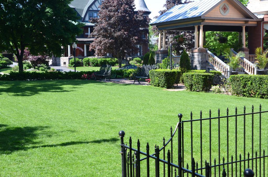 Готель Union Gables (Adults Only) Саратога-Спрінгс Екстер'єр фото